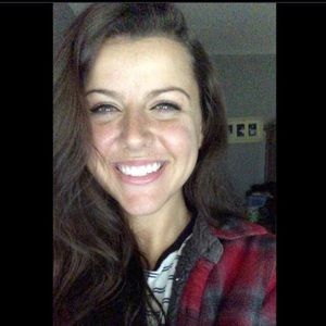 Meet your Posher, Carly